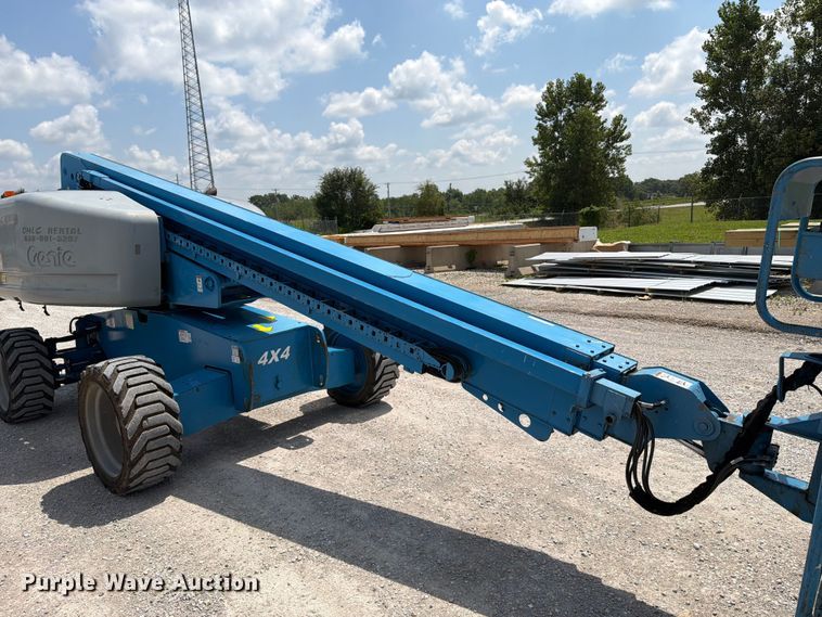 image for item FT6131 2006 Genie S-60 boom lift