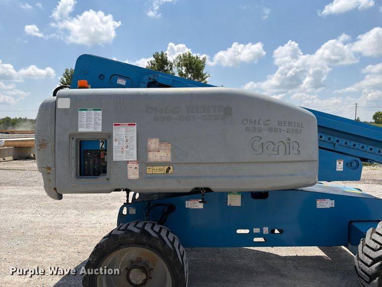 image for item FT6131 2006 Genie S-60 boom lift