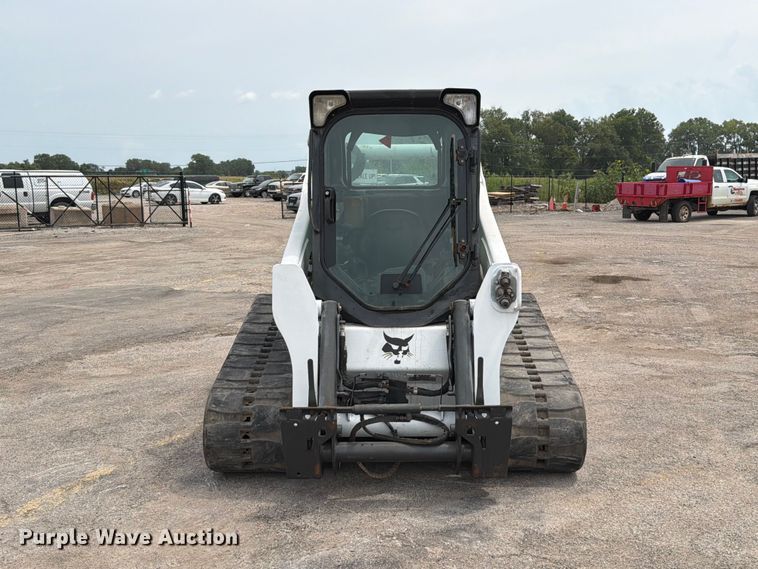 image for item FT6154 2018 Bobcat T740 tracked skid steer loader