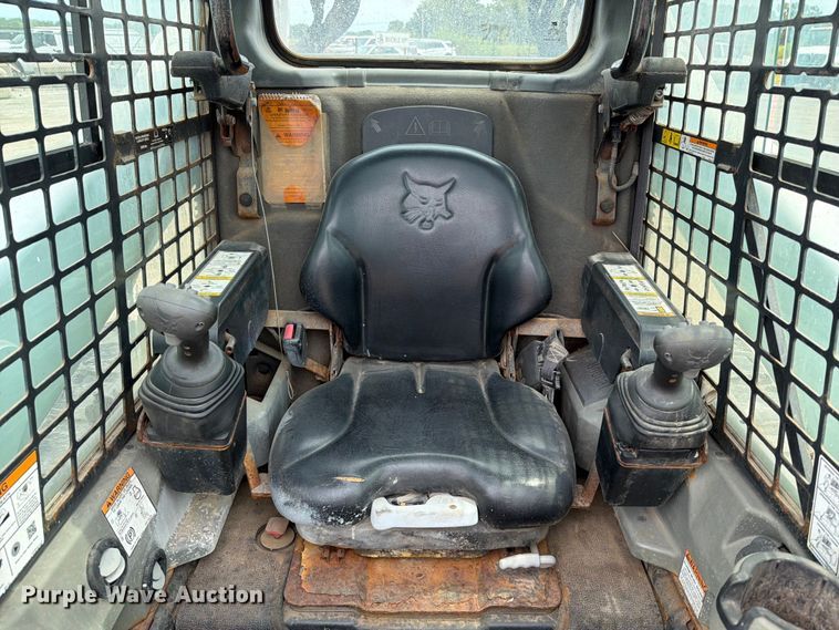 image for item FT6154 2018 Bobcat T740 tracked skid steer loader
