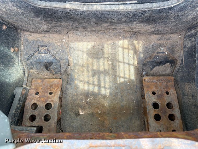 image for item FT6154 2018 Bobcat T740 tracked skid steer loader