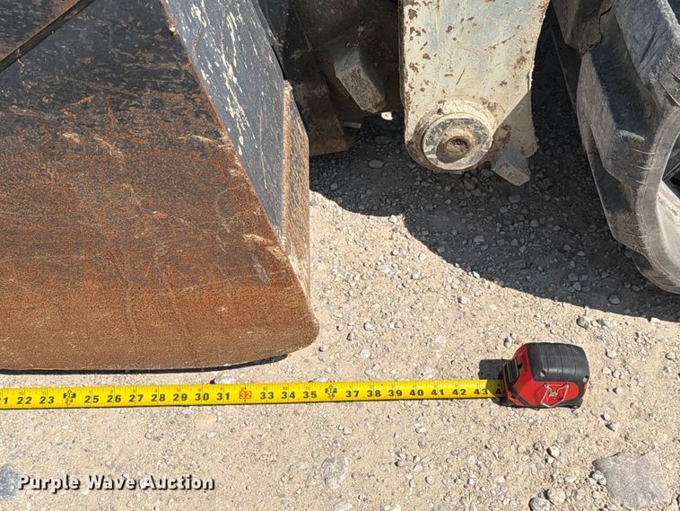 image for item FT8007 2008 Takeuchi TL140 tracked skid steer loader