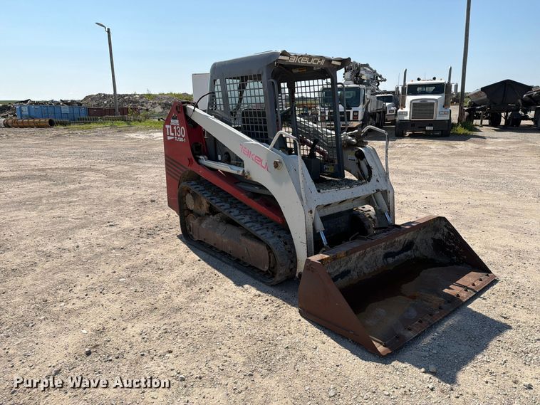 image for item FT8008 2006 Takeuchi TL130 tracked skid steer loader