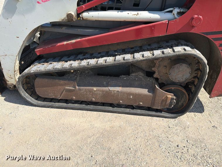 image for item FT8008 2006 Takeuchi TL130 tracked skid steer loader
