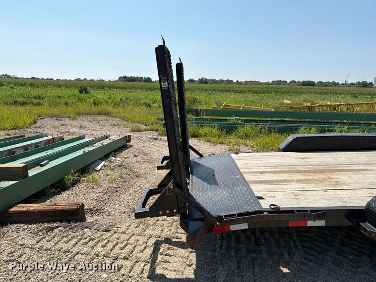 image for item FT8010 2021 Lamar TR-27 Bumper hitch trailer with ramps