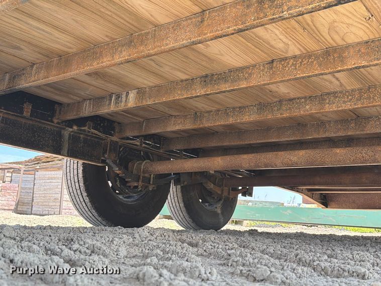 image for item FT8010 2021 Lamar TR-27 Bumper hitch trailer with ramps