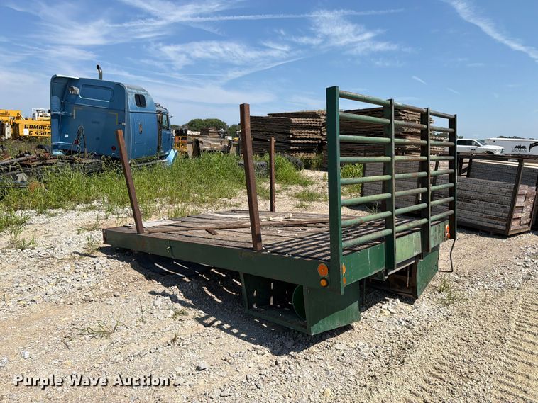 image for item FT8012 Flatbed