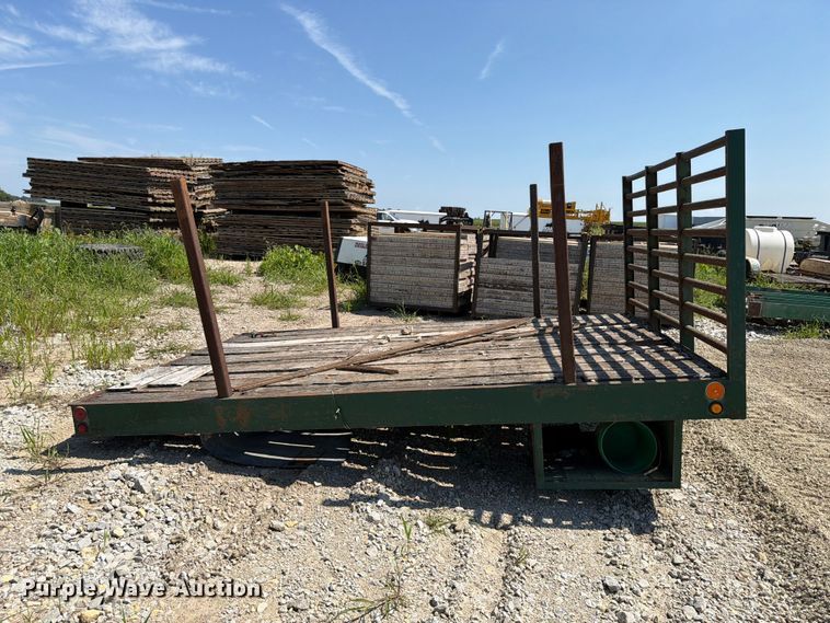 image for item FT8012 Flatbed