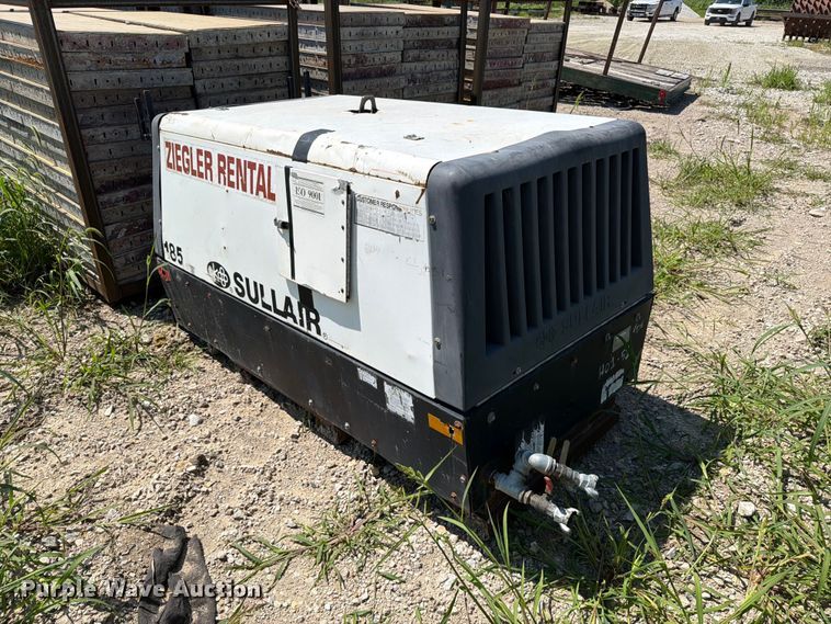 image for item FT8013 Sullair 185 air compressor