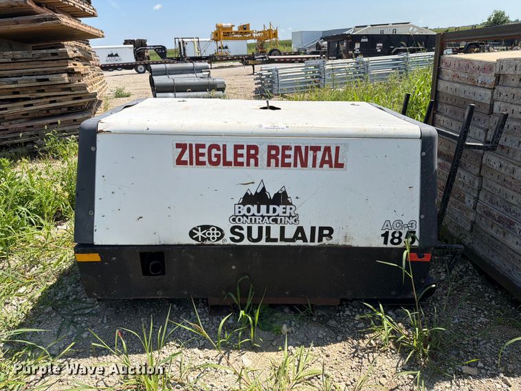image for item FT8013 Sullair 185 air compressor