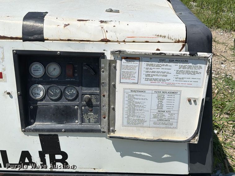 image for item FT8013 Sullair 185 air compressor