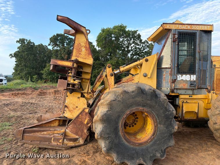 image for item FU1010 2005 John Deere 843H feller buncher