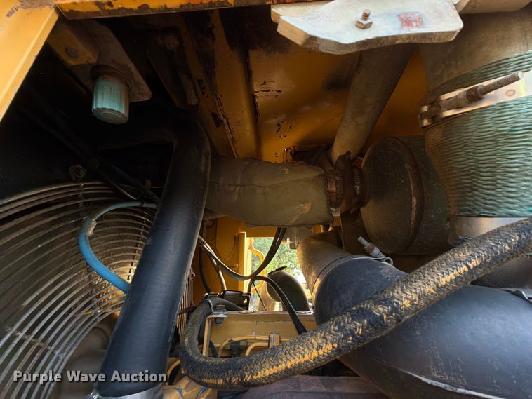 image for item FU1010 2005 John Deere 843H feller buncher