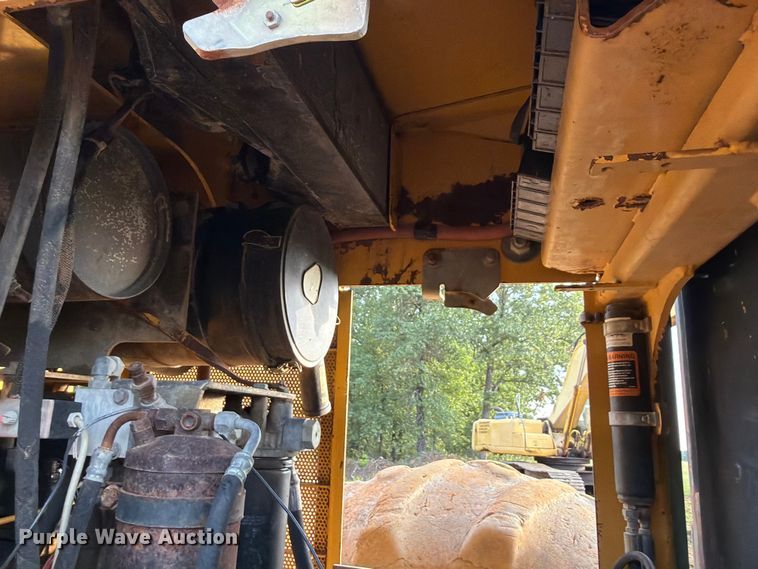 image for item FU1010 2005 John Deere 843H feller buncher