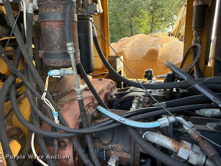 image for item FU1010 2005 John Deere 843H feller buncher