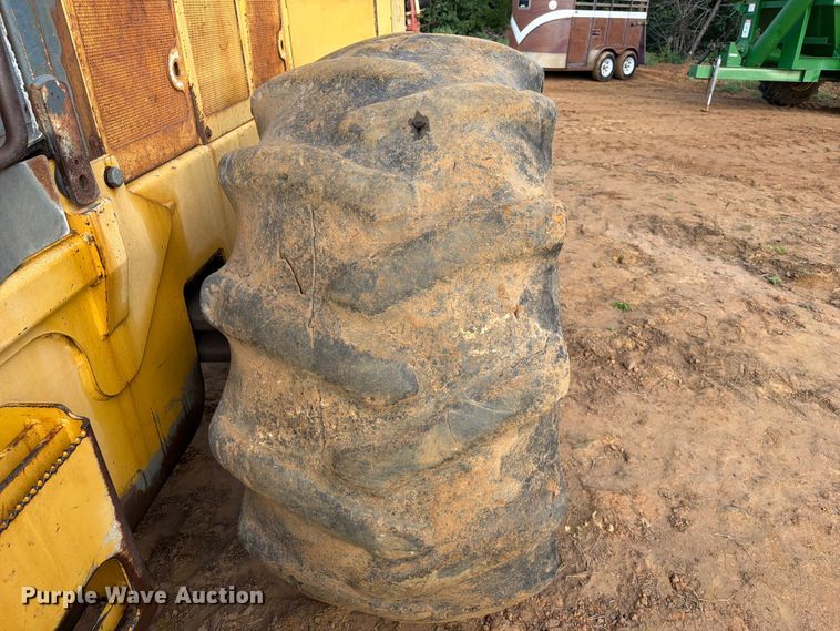 image for item FU1010 2005 John Deere 843H feller buncher
