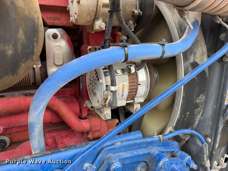 image for item FU1011 2011 Peterbilt 367 crane truck