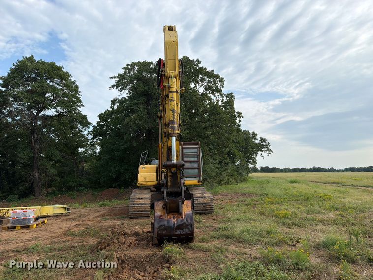 image for item FU1015 2001 Kobelco SK330LC excavator