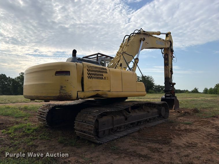 image for item FU1015 2001 Kobelco SK330LC excavator