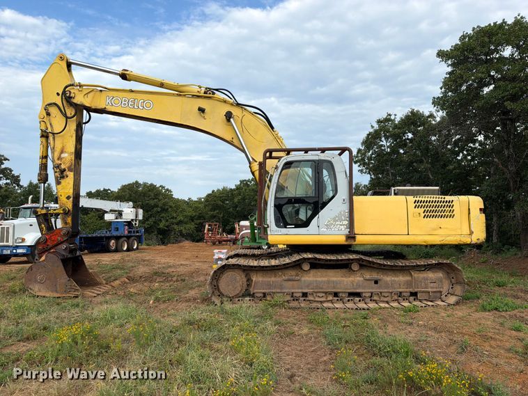 image for item FU1015 2001 Kobelco SK330LC excavator