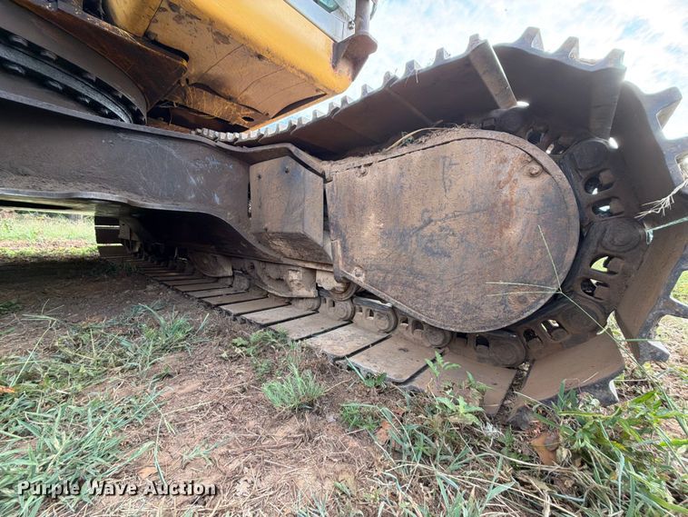 image for item FU1015 2001 Kobelco SK330LC excavator