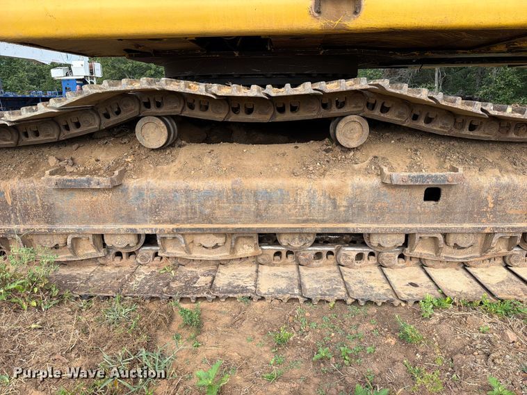 image for item FU1015 2001 Kobelco SK330LC excavator