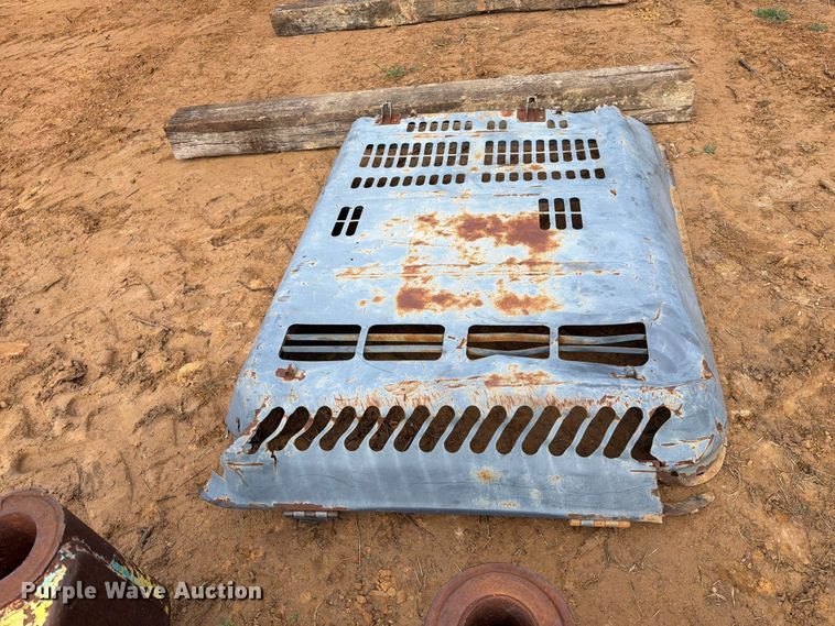 image for item FU1015 2001 Kobelco SK330LC excavator