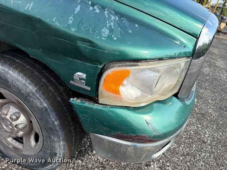 image for item FU4522 2003 Dodge Ram 2500 Service truck