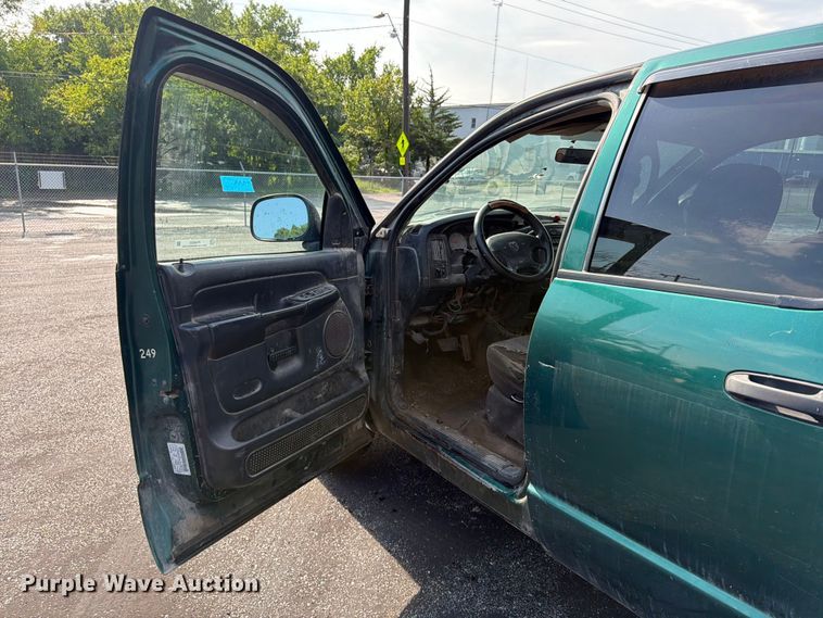 image for item FU4522 2003 Dodge Ram 2500 Service truck