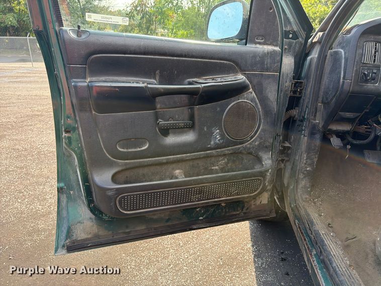 image for item FU4522 2003 Dodge Ram 2500 Service truck