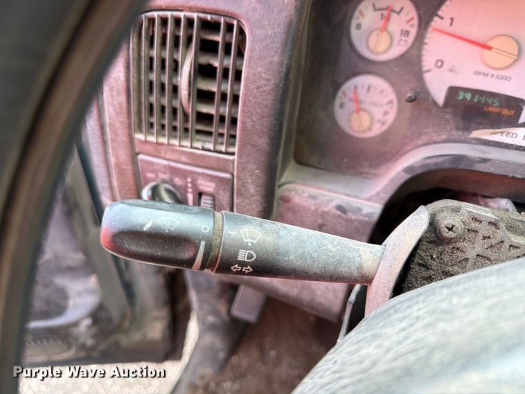 image for item FU4522 2003 Dodge Ram 2500 Service truck