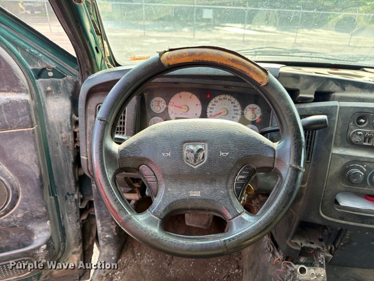 image for item FU4522 2003 Dodge Ram 2500 Service truck