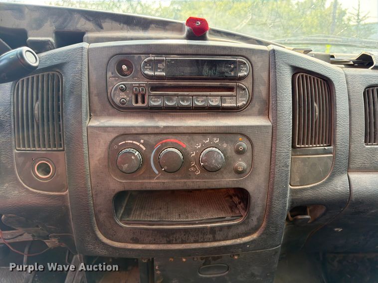 image for item FU4522 2003 Dodge Ram 2500 Service truck