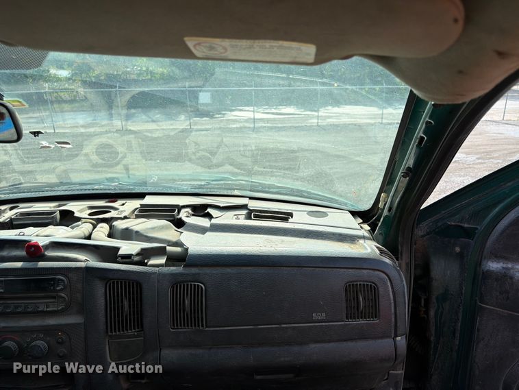 image for item FU4522 2003 Dodge Ram 2500 Service truck