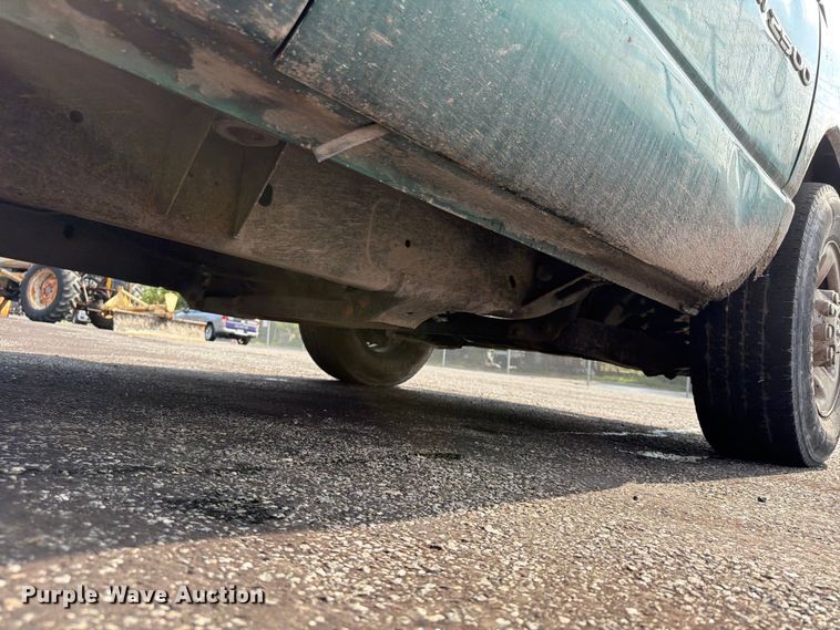 image for item FU4522 2003 Dodge Ram 2500 Service truck