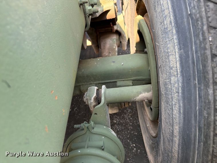 image for item FU4524 1990 AM General M915A1 