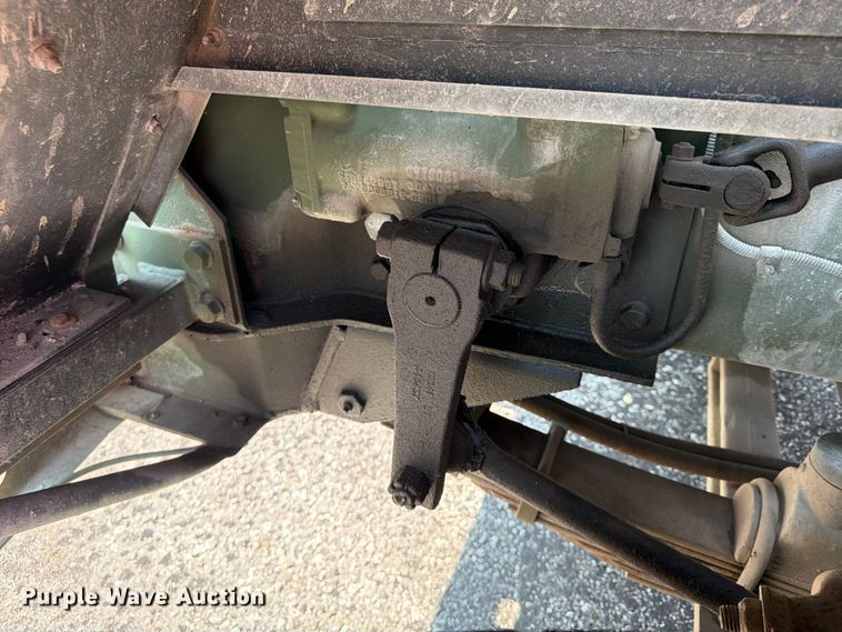 image for item FU4524 1990 AM General M915A1 