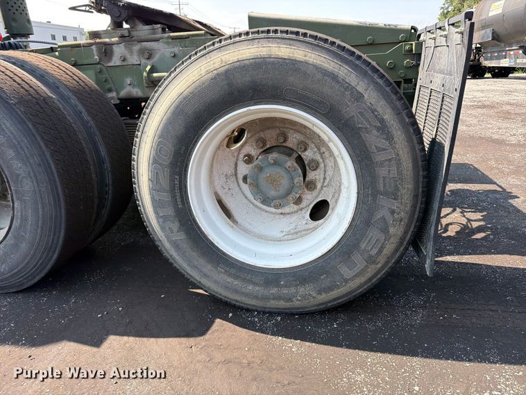 image for item FU4524 1990 AM General M915A1 