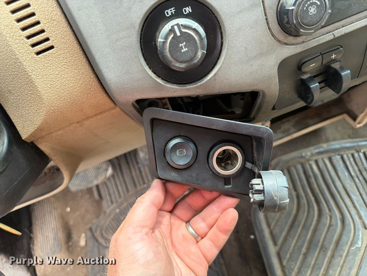 image for item FU4532 2016 Ford F350 Super Duty 