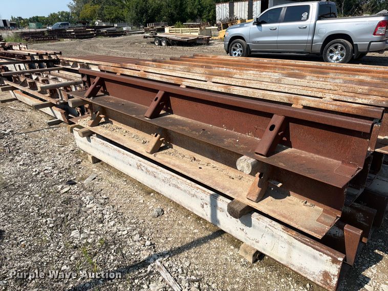 image for item FU4542 (75) concrete forms