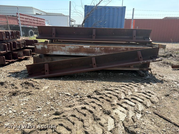 image for item FU4542 (75) concrete forms