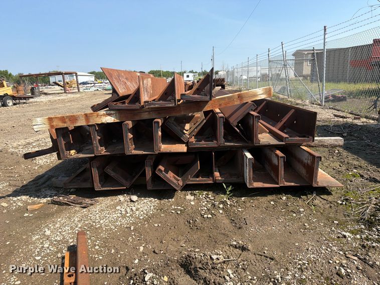 image for item FU4542 (75) concrete forms