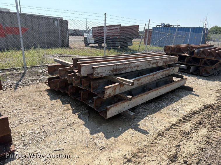 image for item FU4543 (50) concrete forms