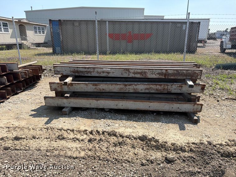 image for item FU4543 (50) concrete forms