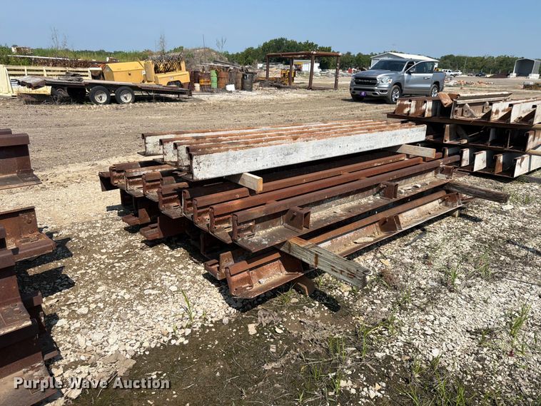 image for item FU4544 (25) concrete Forms