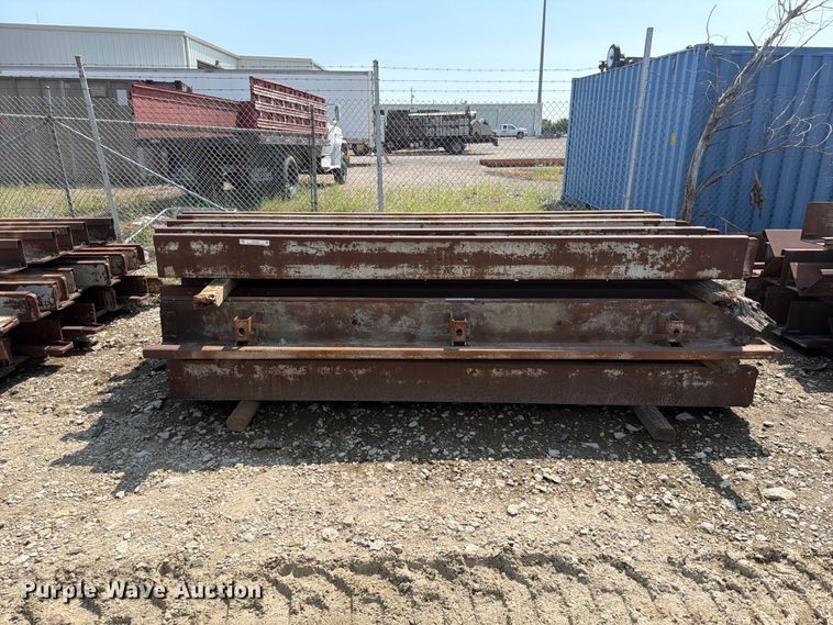 image for item FU4545 (25) concrete forms 