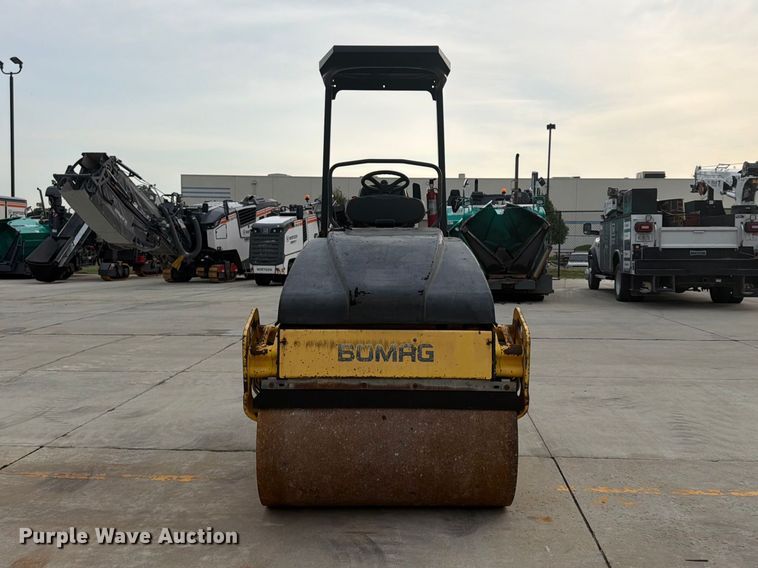 image for item FU4549 2007 Bomag BW120 AD-4 double drum vibratory roller
