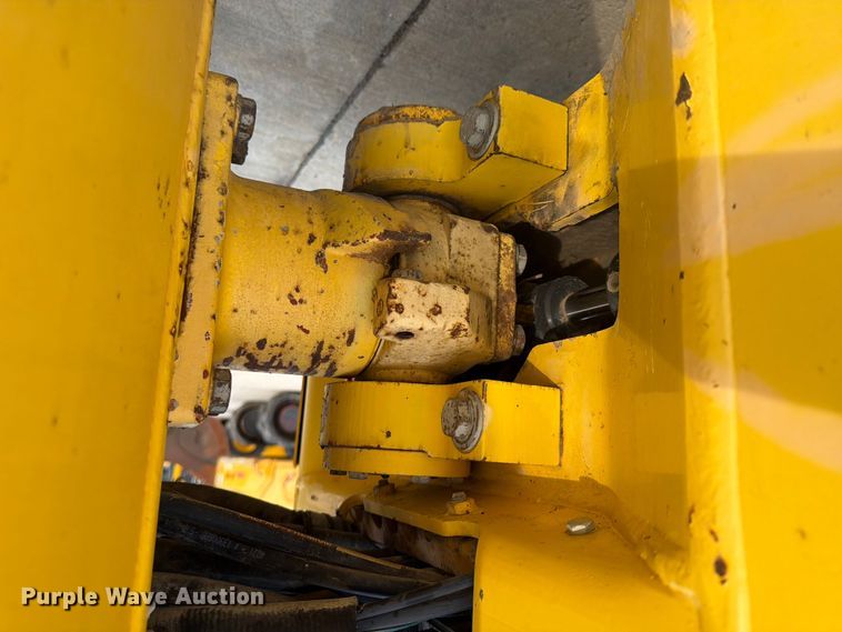 image for item FU4549 2007 Bomag BW120 AD-4 double drum vibratory roller