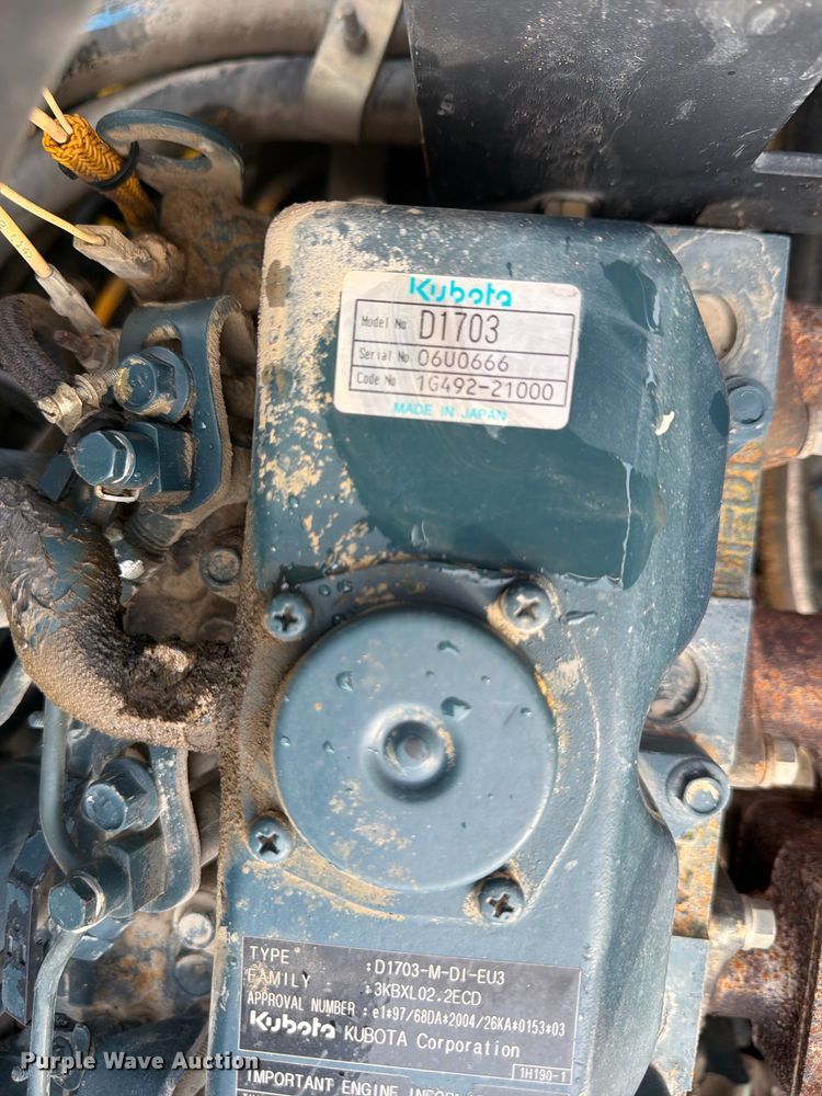 image for item FU4549 2007 Bomag BW120 AD-4 double drum vibratory roller