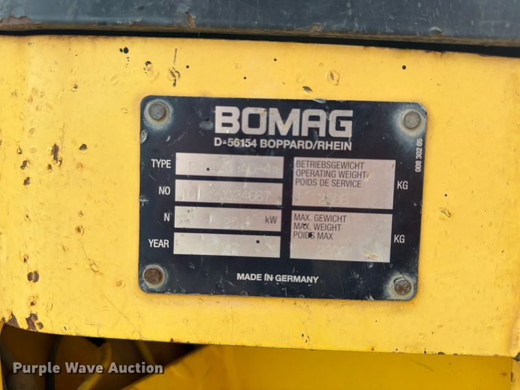 image for item FU4549 2007 Bomag BW120 AD-4 double drum vibratory roller